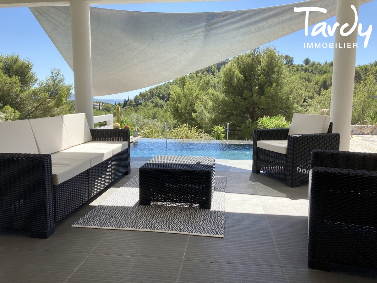 Villa vue mer, proche port et plages - 83150 BANDOL - Bandol - PROPRIETE FAMILIALE