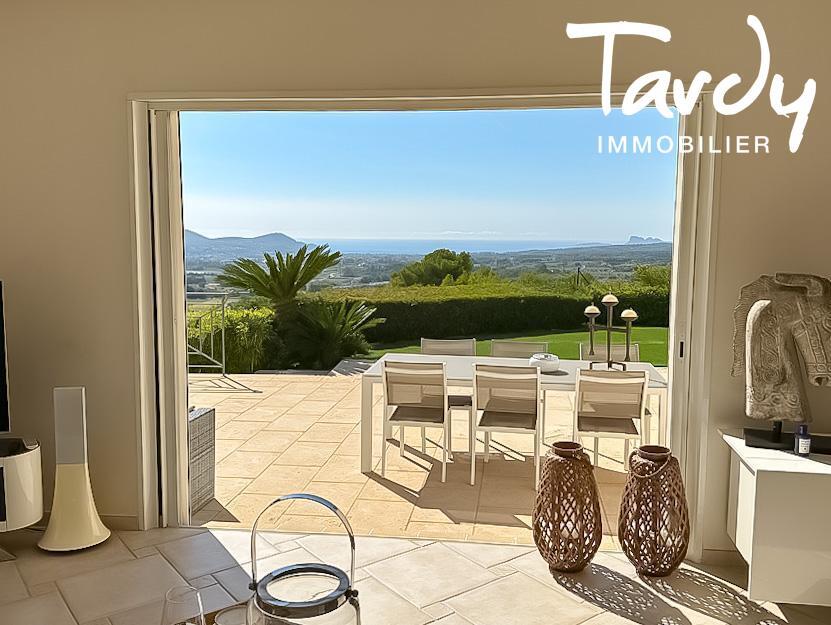 Villa récente, vue panoramique mer et campagne - 83740 LA CADIERE D'AZUR - La Cadière-d'Azur