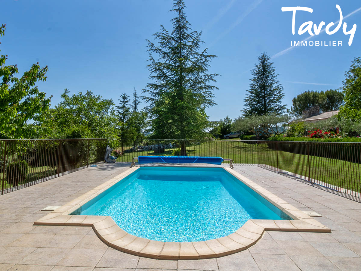 Mas en pierre - Luberon - 04300 FORCALQUIER - Forcalquier