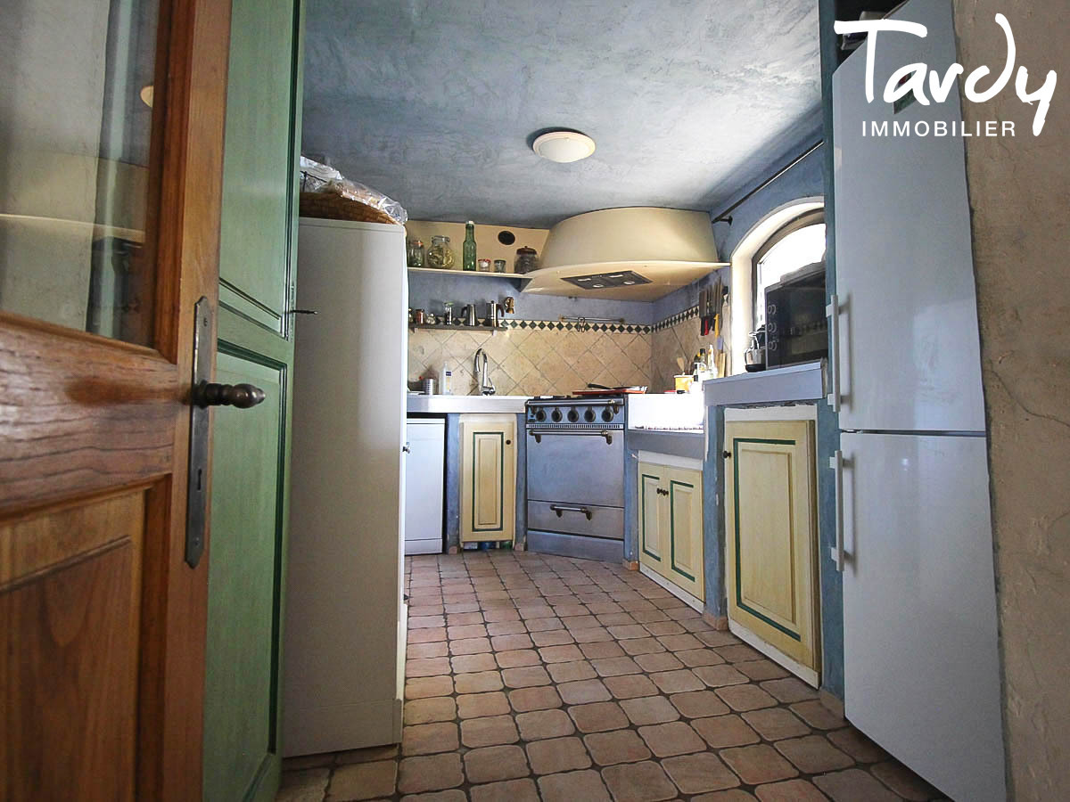 Mas en pierre - Luberon - Proche 84 - Apt