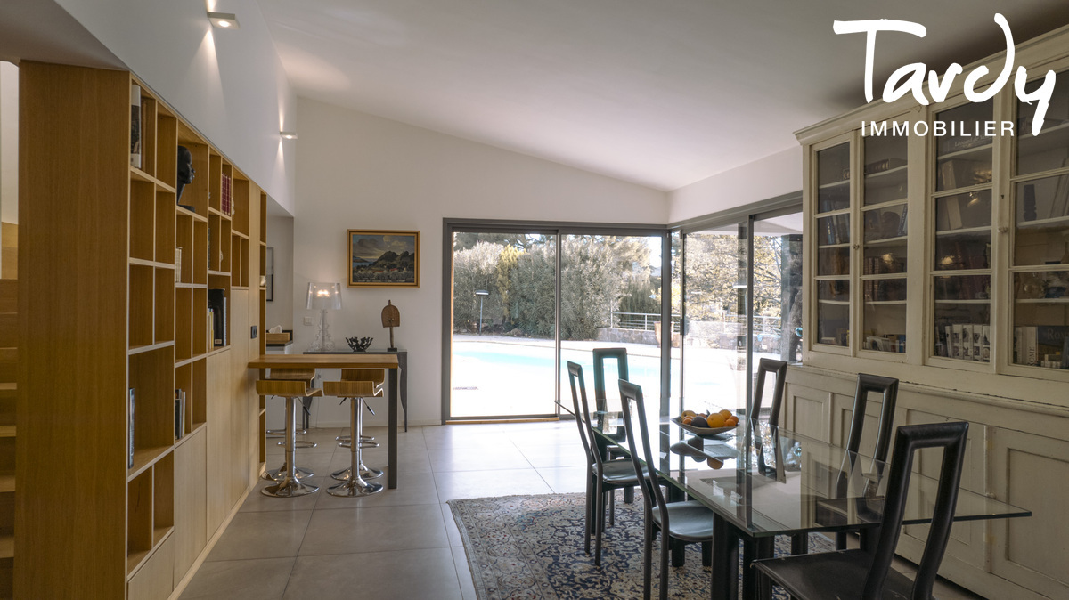 Villa d'architecte vue mer et plage  pieds - 13600 LA CIOTAT - La Ciotat - maison plage  pied  la ciotat Tardy immobilier