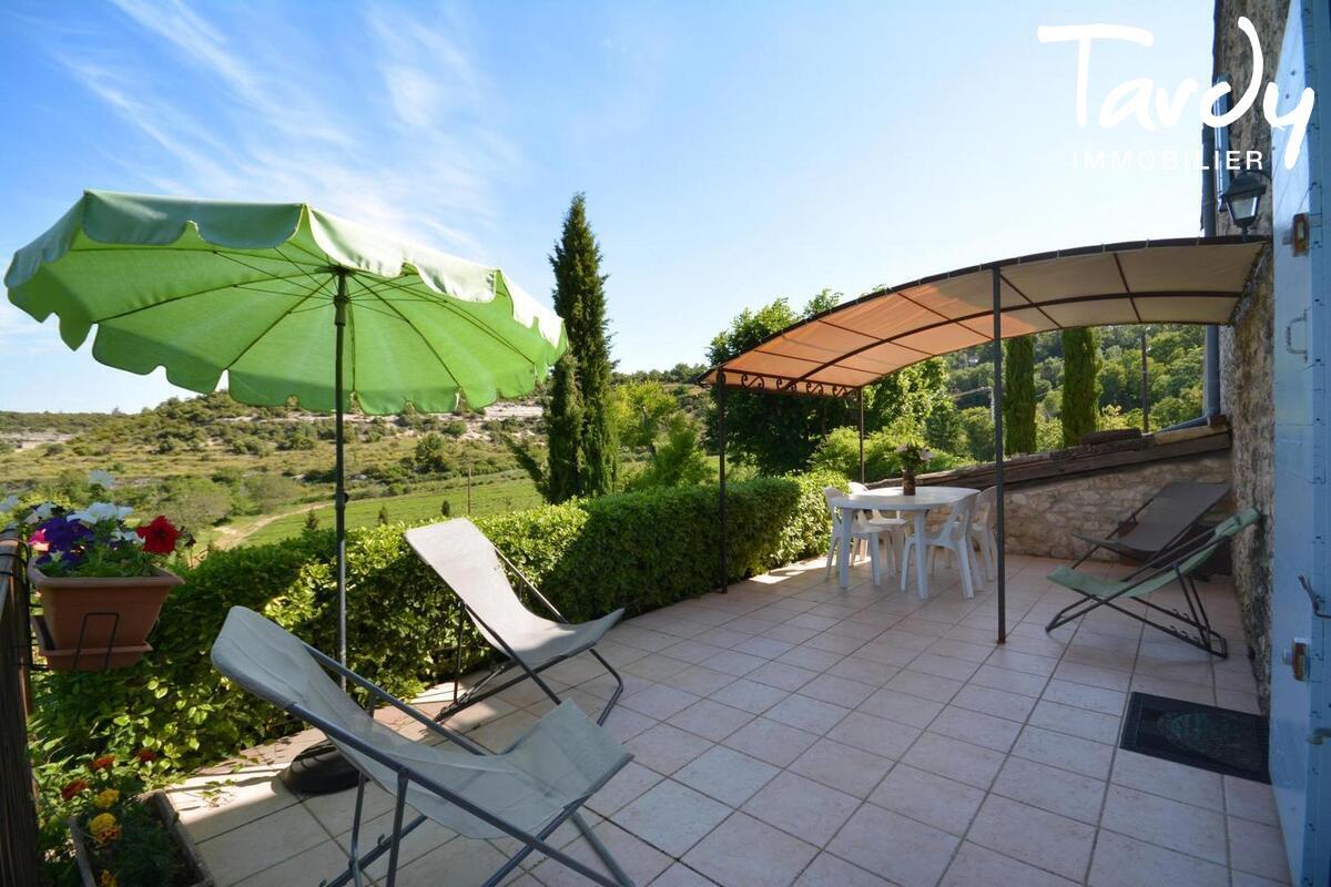 Proprit de caractre du 18me au coeur du Luberon  84480 BUOUX - Buoux
