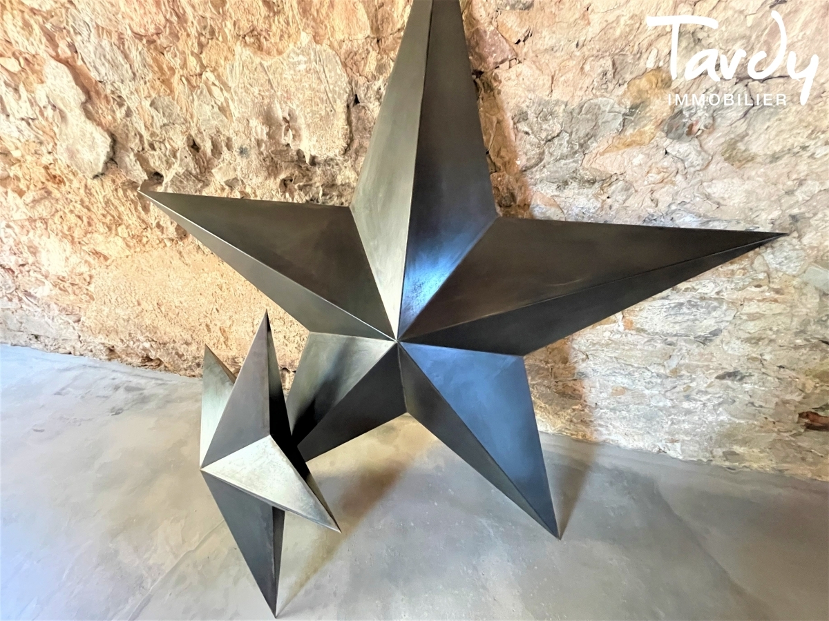 Loft d'activit commerciale centre ville - 83400 HYERES - Hyres - HYERES LOCAL ATELIER