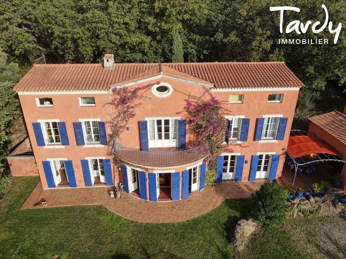 Maison de Matre vue mer - 83190 OLLIOULES - Ollioules - Proprit de caractre vue mer proche de SANARY SUR MER 83110