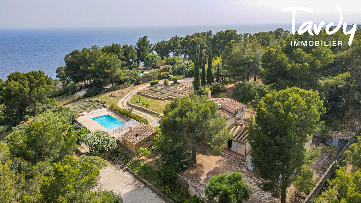 Familiale vue mer et accs criques - 83270 SAINT-CYR-MER - Saint-Cyr-sur-Mer