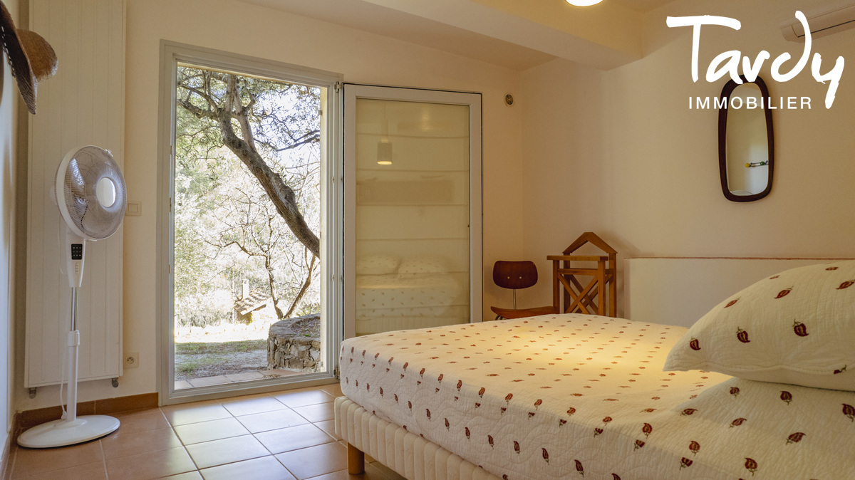 Familiale vue mer et accs criques - 83270 SAINT-CYR-MER - Saint-Cyr-sur-Mer