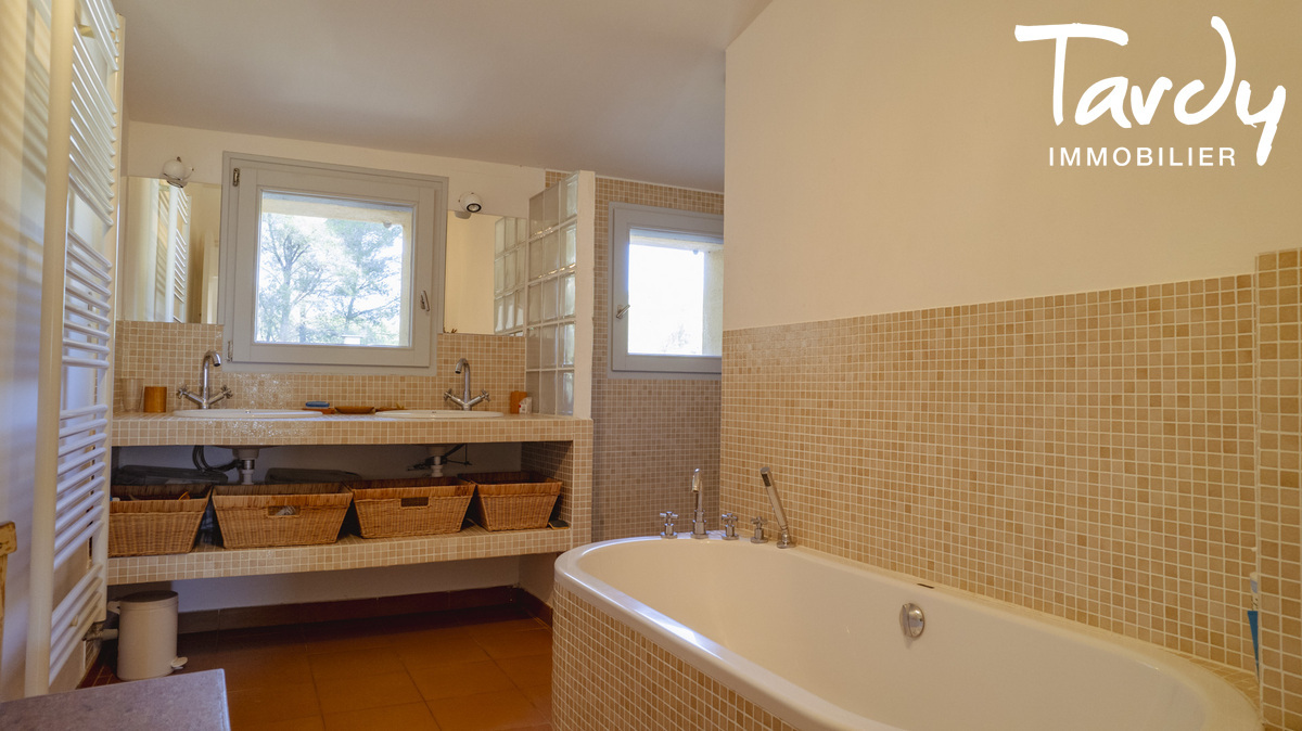 Familiale vue mer et accs criques - 83270 SAINT-CYR-MER - Saint-Cyr-sur-Mer