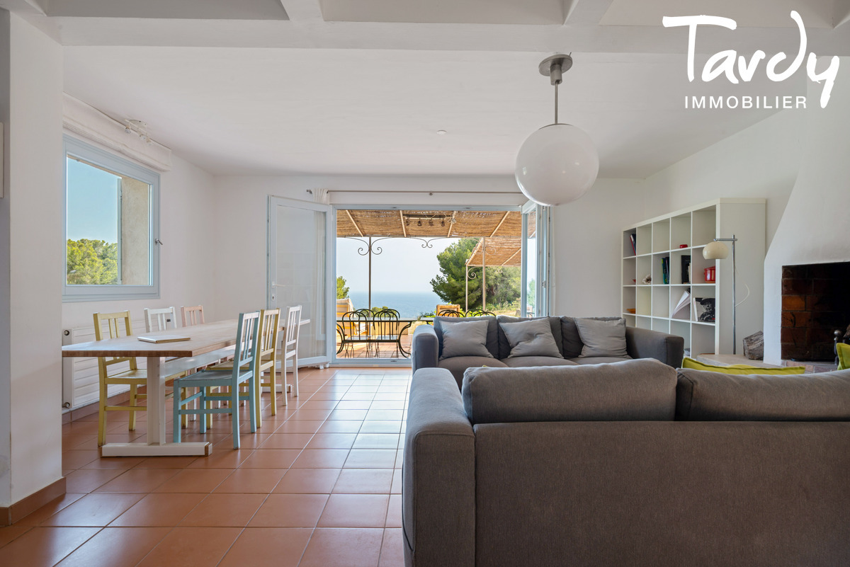 Familiale vue mer et accs criques - 83270 SAINT-CYR-MER - Saint-Cyr-sur-Mer