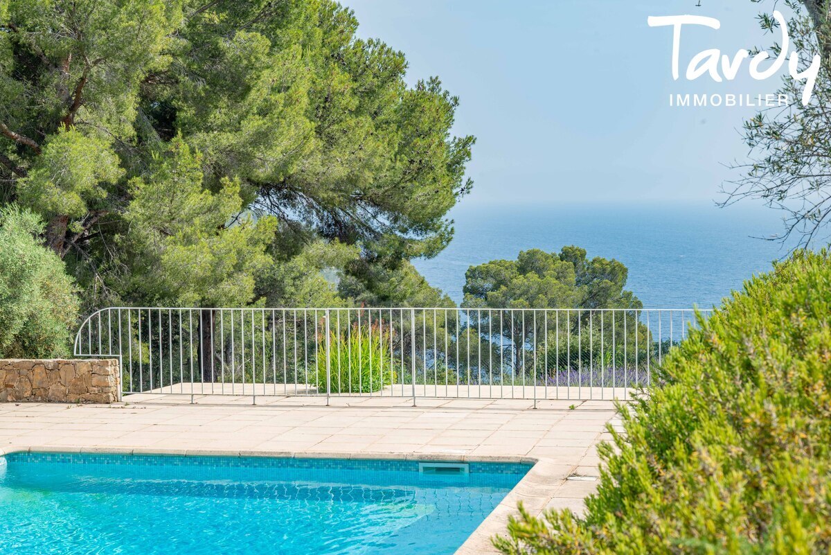 Familiale vue mer et accs criques - 83270 SAINT-CYR-MER - Saint-Cyr-sur-Mer