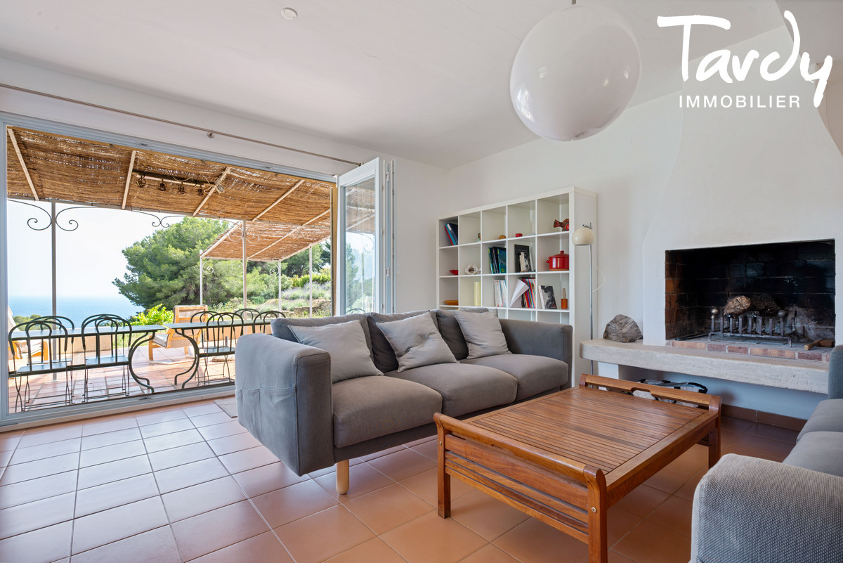 Familiale vue mer et accs criques - 83270 SAINT-CYR-MER - Saint-Cyr-sur-Mer