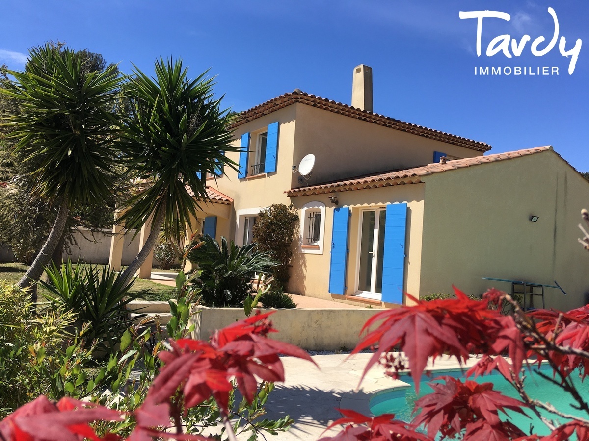 Villa de charme avec piscine - 13600 LA CIOTAT - La Ciotat - Cuisine attenante au salon/sjour