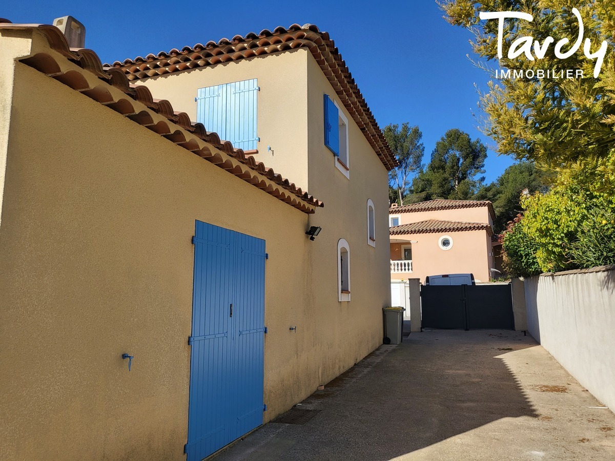 Villa de charme avec piscine - 13600 LA CIOTAT - La Ciotat - Proprit  la vue dgage campagne