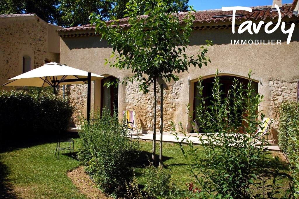 Proprit du 17 me avec dpendances - Proche 13 100 AIX EN PROVENCE - Aix-en-Provence