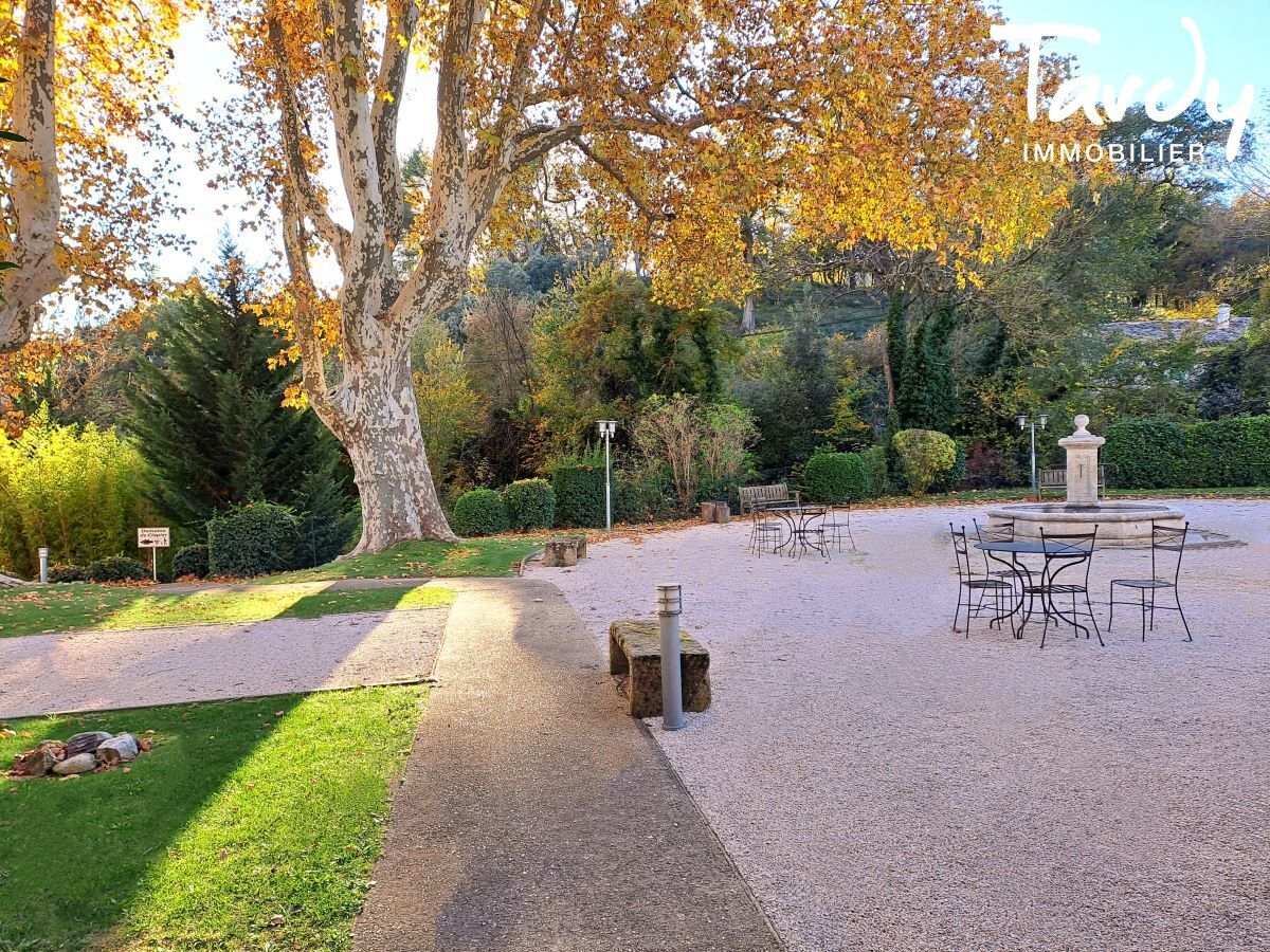 Proprit du 17 me avec dpendances - Proche 13 100 AIX EN PROVENCE - Aix-en-Provence