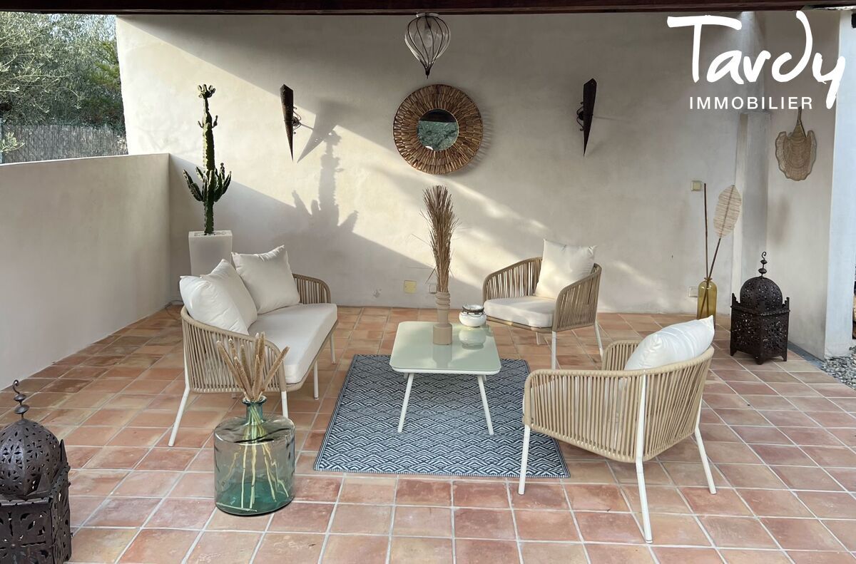 Villa Moderne -  13190 ALLAUCH  - Allauch