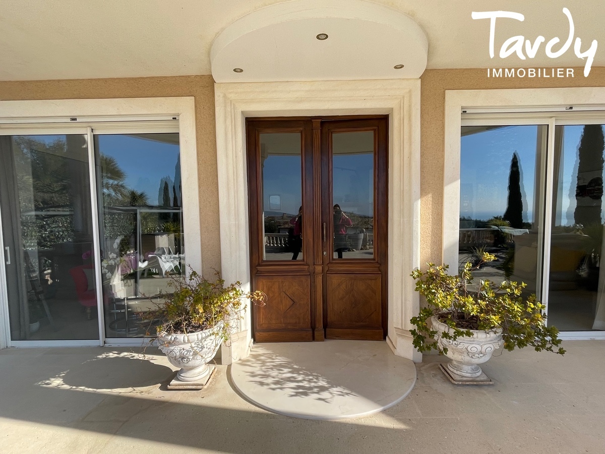 Proprit vue mer - Tennis - 13600 LA CIOTAT CEYRESTE - La Ciotat