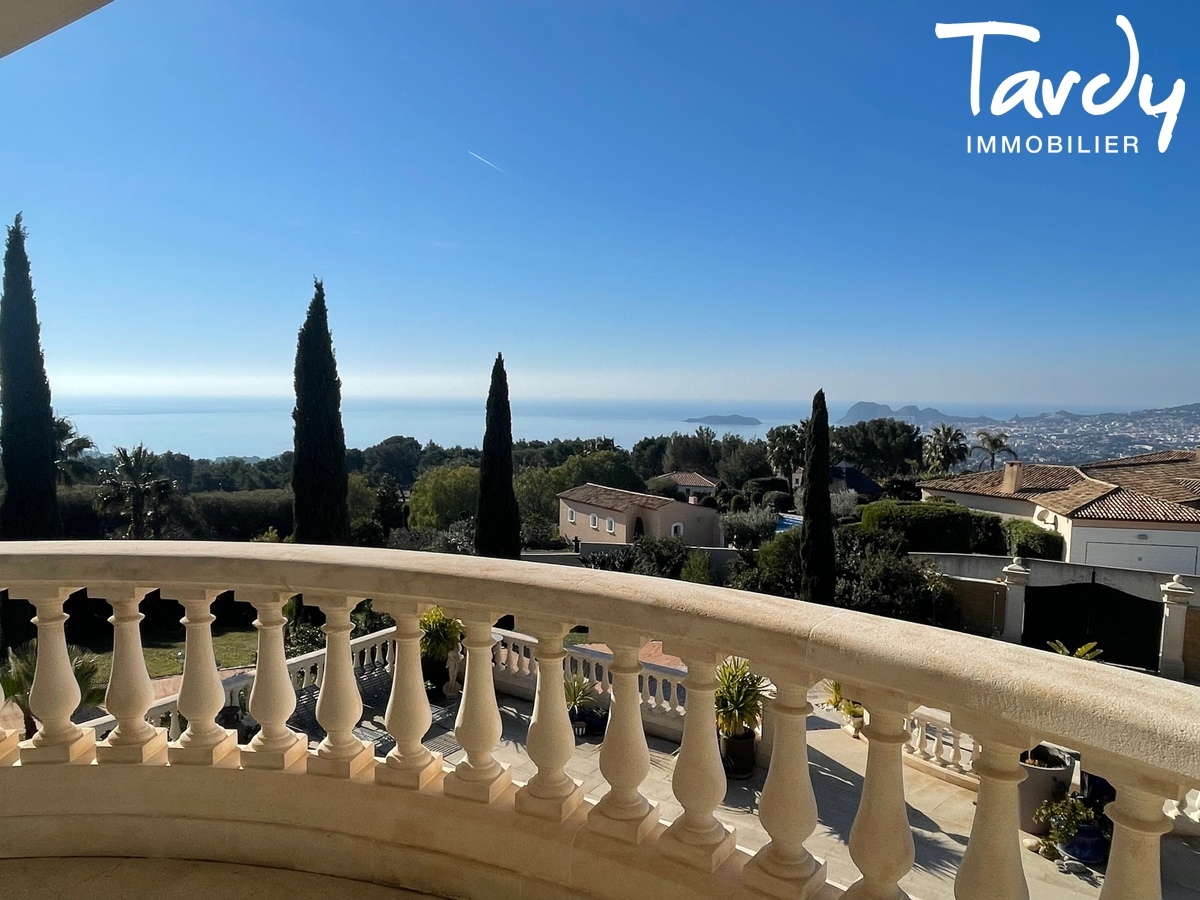 Proprit vue mer - Tennis - 13600 LA CIOTAT CEYRESTE - La Ciotat