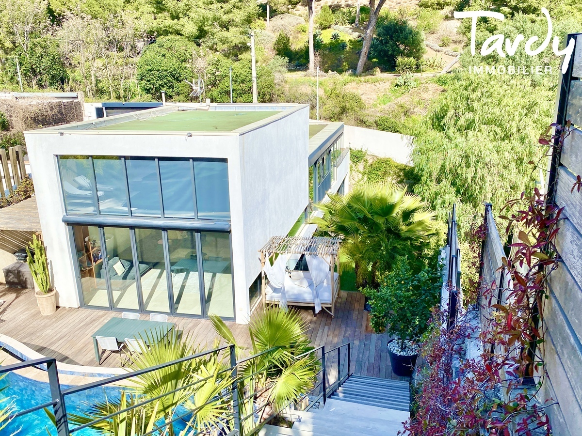 Superbe villa contemporaine - MARSEILLE 13008  - Marseille 8me