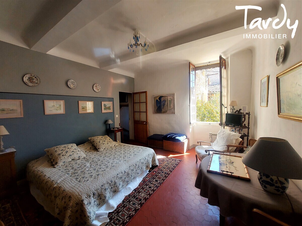 Maison en pierre - centre village - 84160 LOURMARIN - Lourmarin