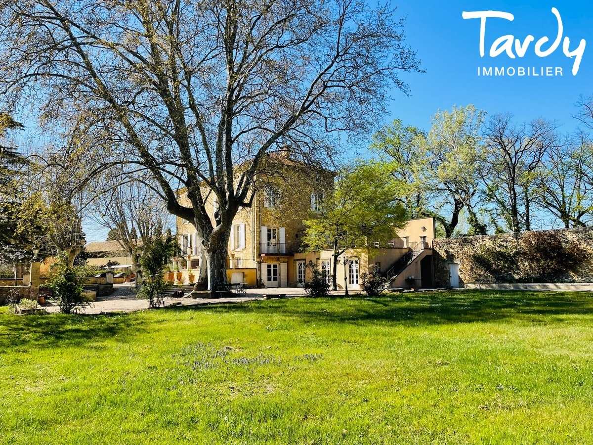 Demeure d'exception 84000 AVIGNON - Orange - Maison de maitre 84100 ORANGE