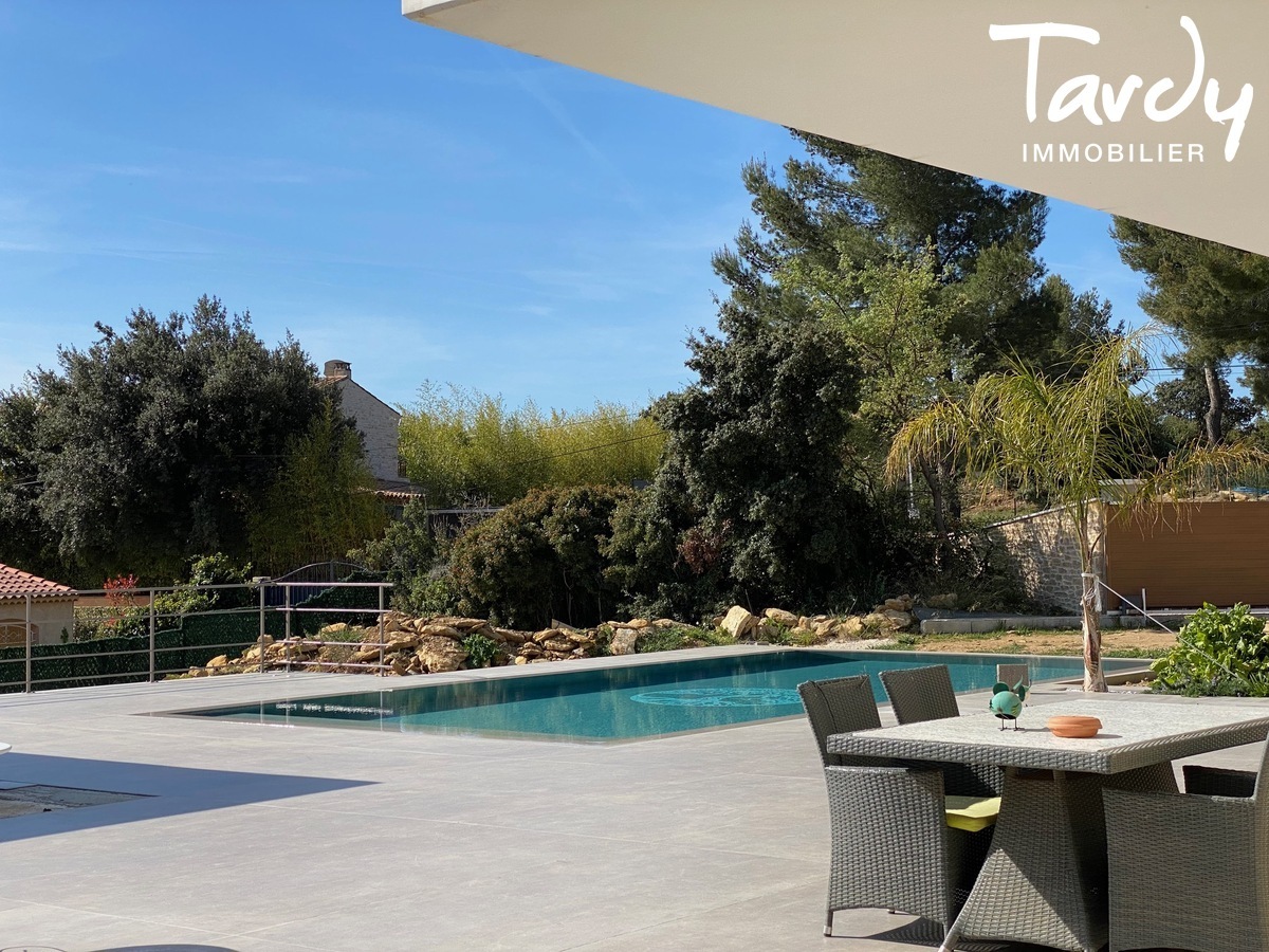 Villa neuve, vue dgage, prestations haut de gamme - 83740 LA CADIERE D'AZUR - La Cadire-d'Azur - LE CASTELLET LA CADIERE D AZUR IMMOBILIER