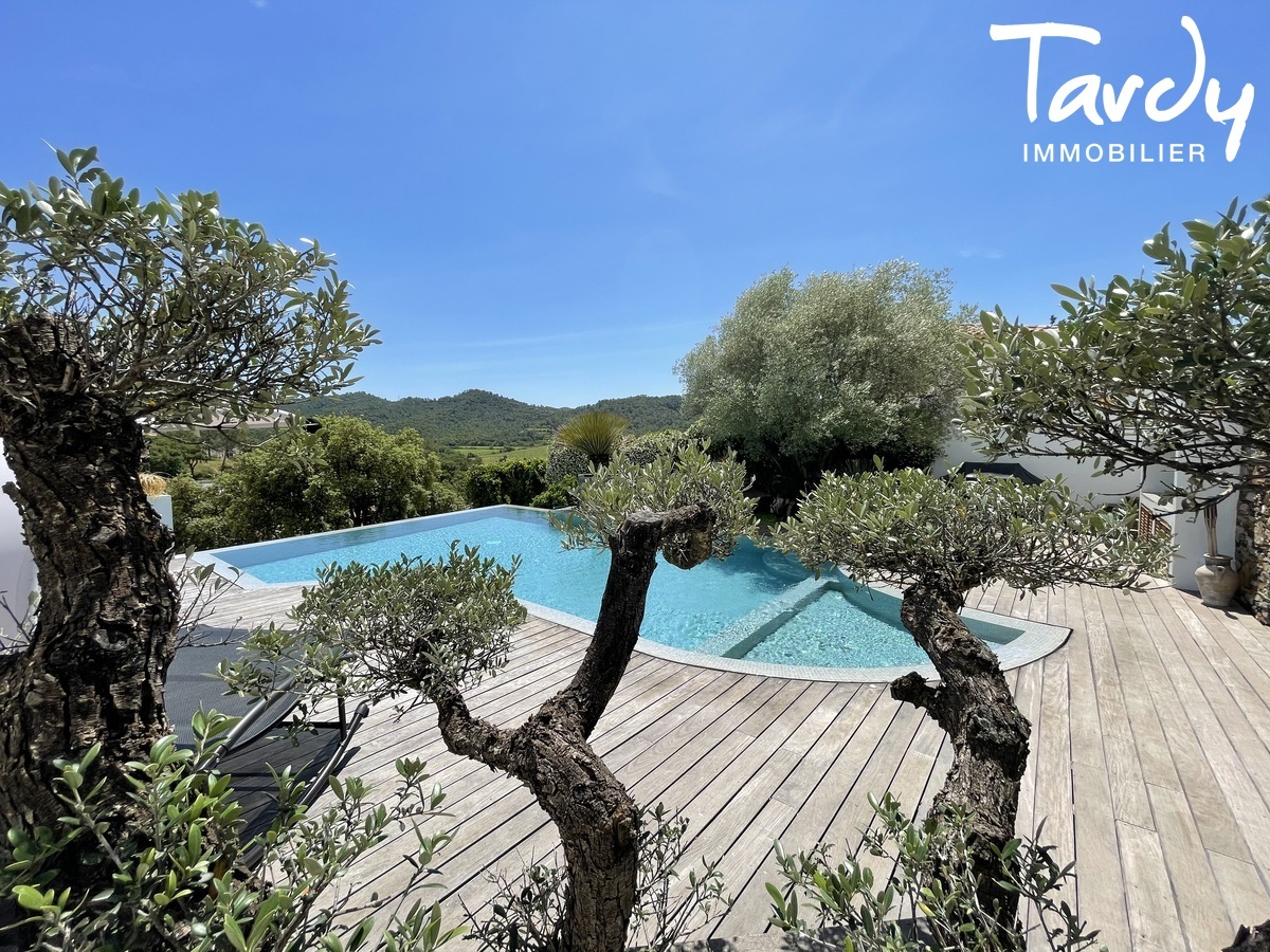 Villa Contemporaine, campagne secteur calme - 83400 HYRES - Hyres - Villa contemporaine proche Hyres Tardy Immobilier