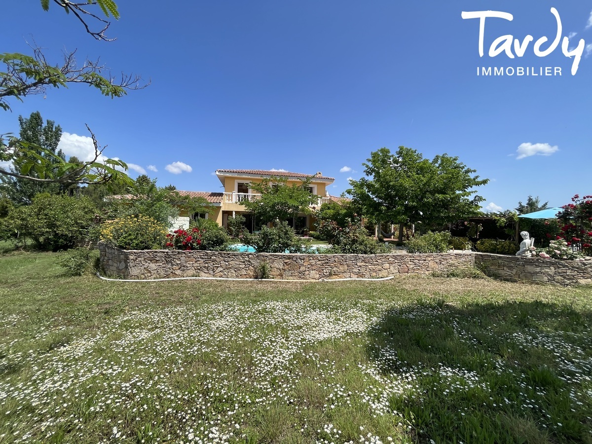 Belle et calme maison familiale - vue dgage - 13100 AIX EN PROVENCE - Aix-en-Provence