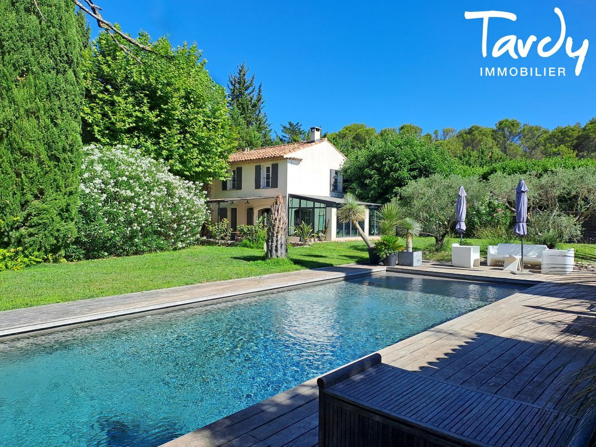 Mas en pierre - Dpendances et piscine - Proche 13 100 AIX EN PROVENCE - Aix-en-Provence