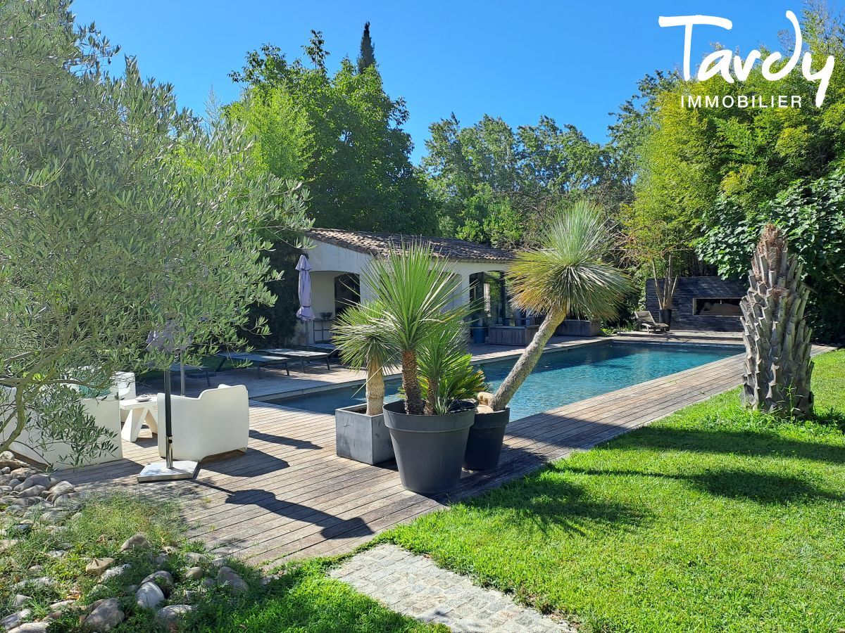 Mas en pierre - Dpendances et piscine - Proche 13 100 AIX EN PROVENCE - Aix-en-Provence