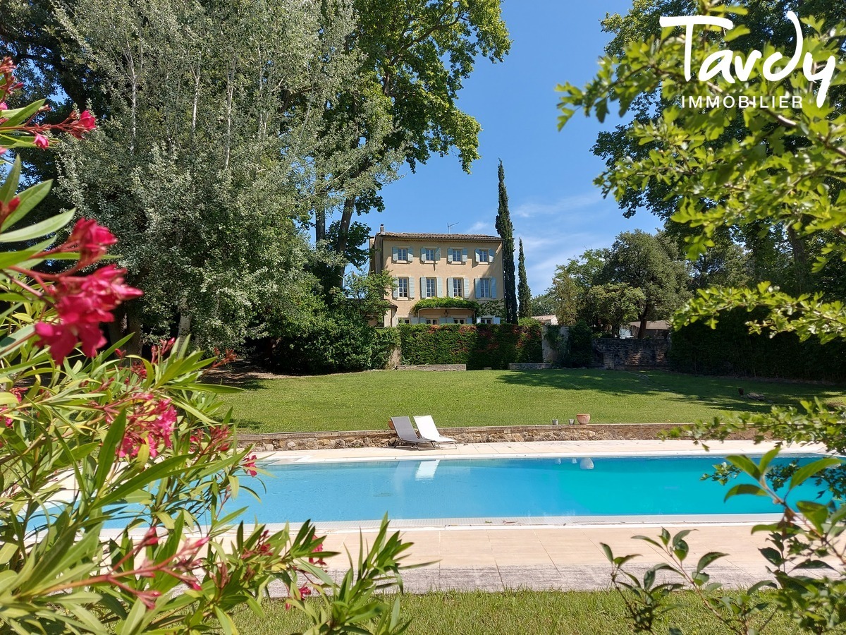 Bastide du XVIIIme - proche commodits - 84160 CADENET - Lourmarin