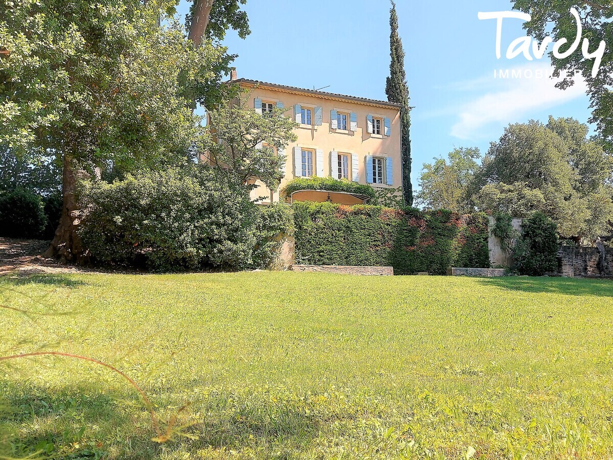 Bastide du XVIIIme - proche commodits - 84160 CADENET - Lourmarin