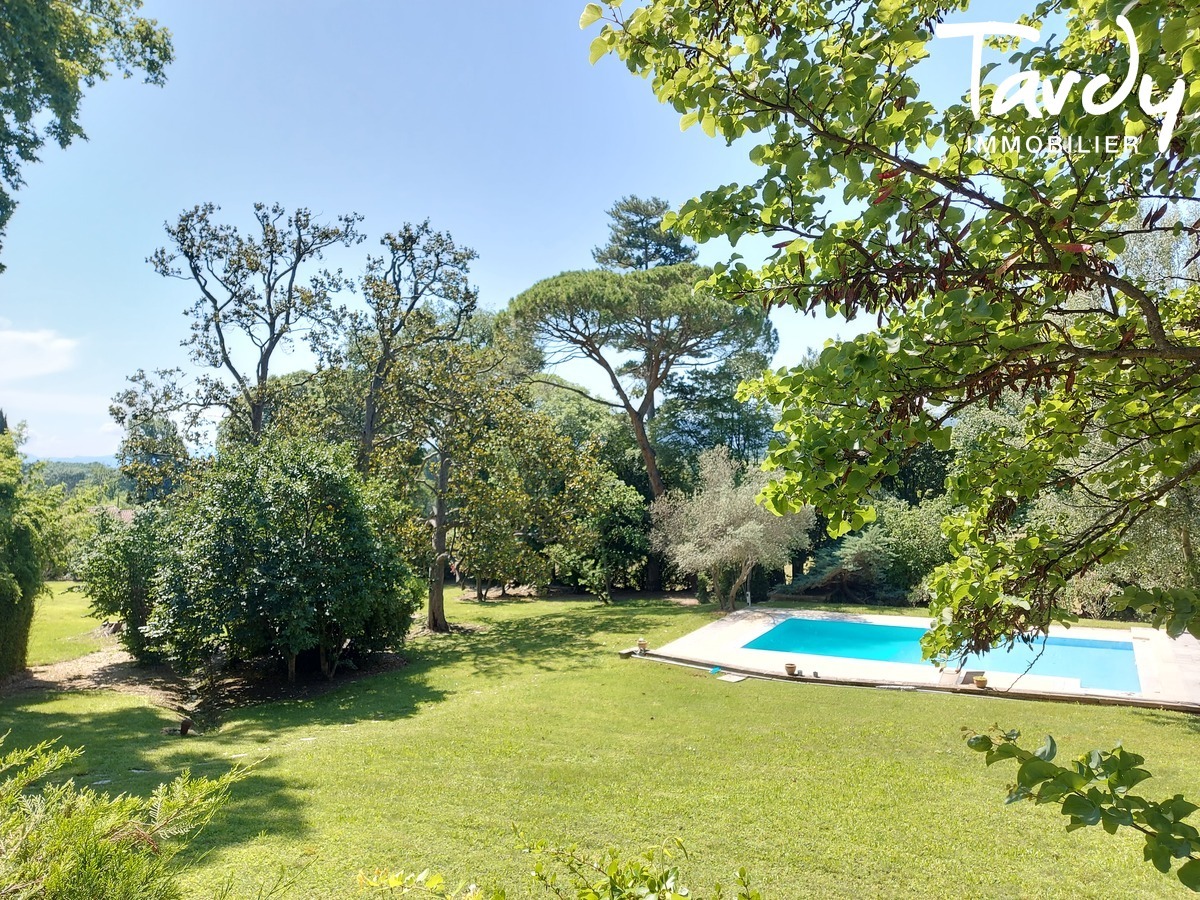 Bastide du XVIIIme - proche commodits - 84160 CADENET - Lourmarin