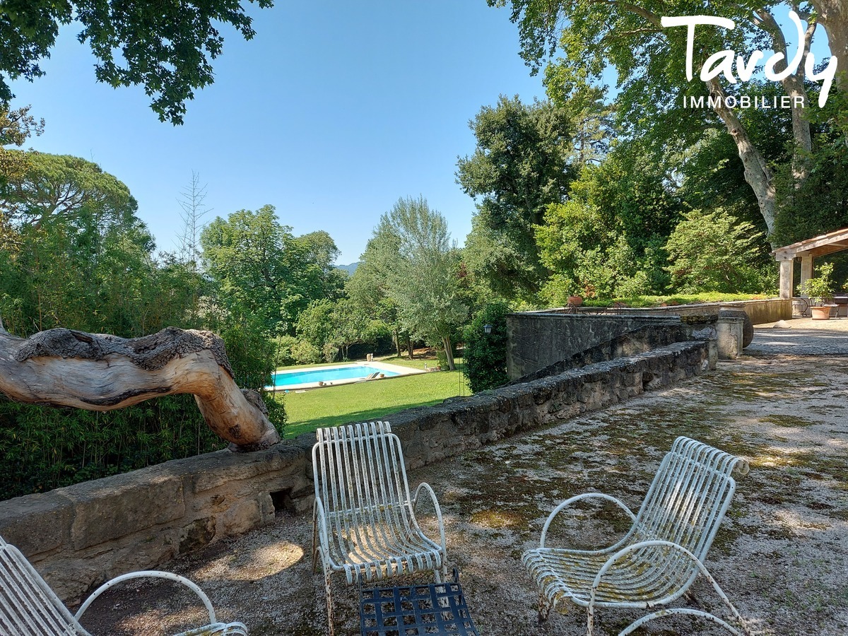 Bastide du XVIIIme - proche commodits - 84160 CADENET - Lourmarin - 25 minutes d'Aix en Provence Bastide du XVIIIme