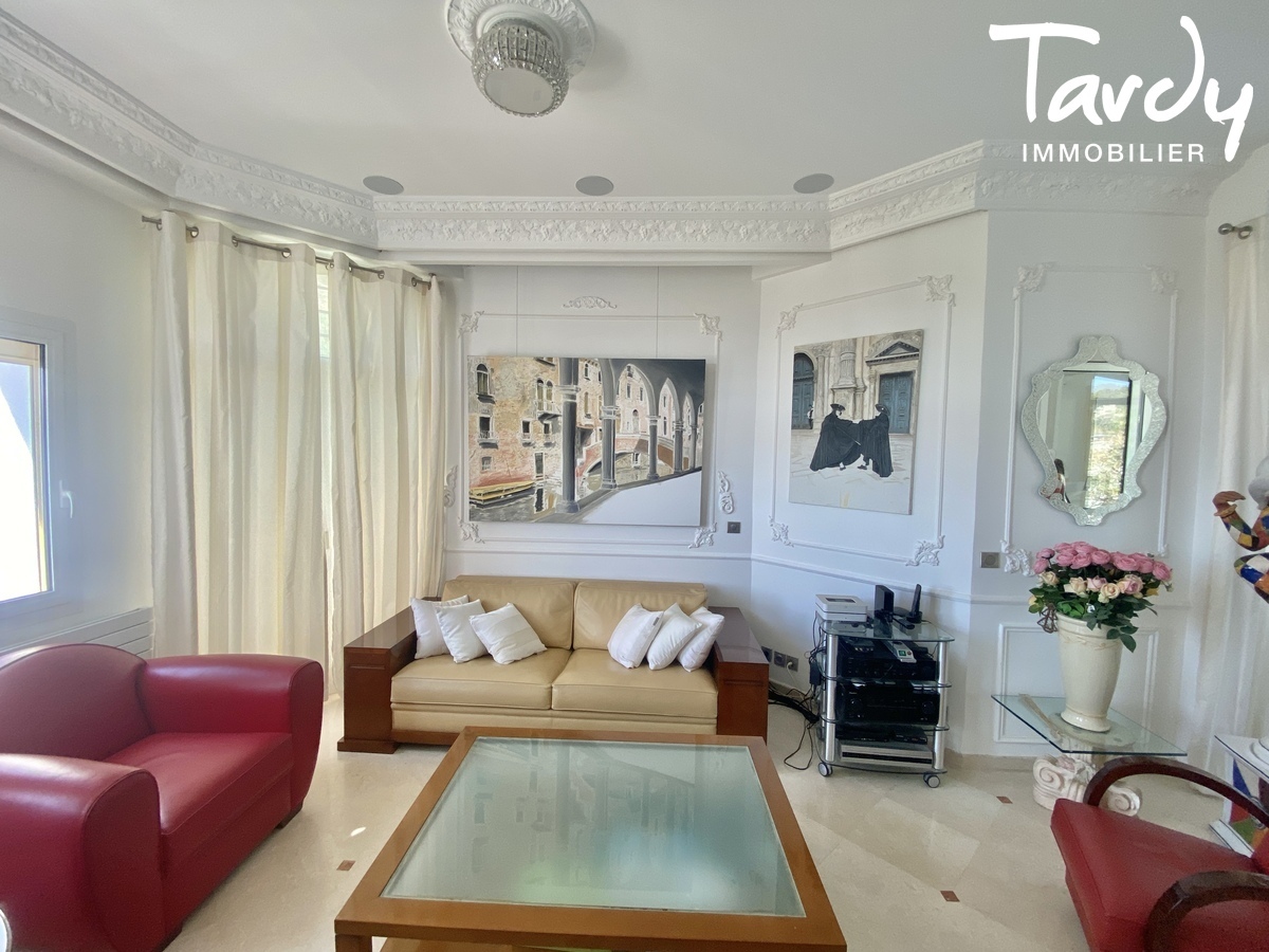 Villa Art Dco dans rsidence securise - 13007 MARSEILLE - Marseille 7me