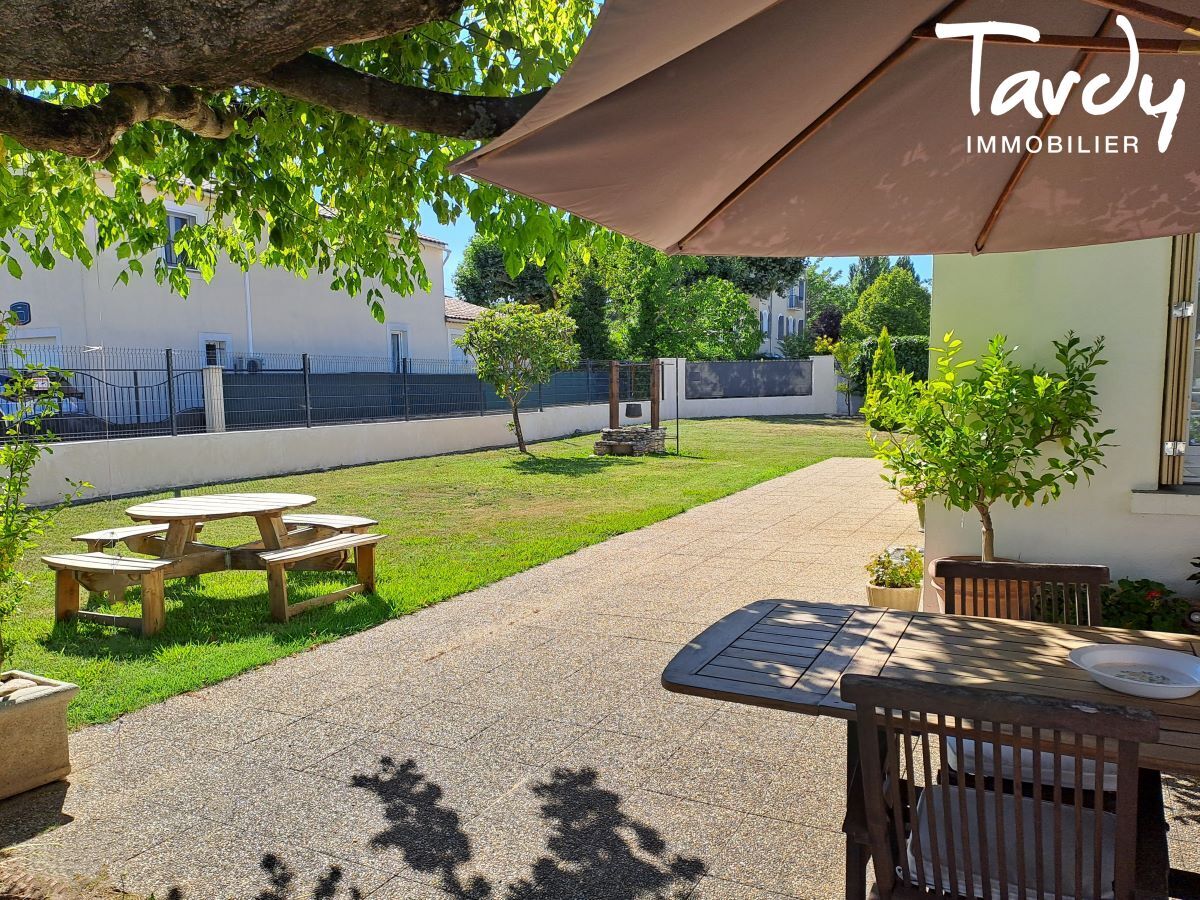 Maison avec appartement indpendant - Centre ville - 04 100 MANOSQUE - Manosque