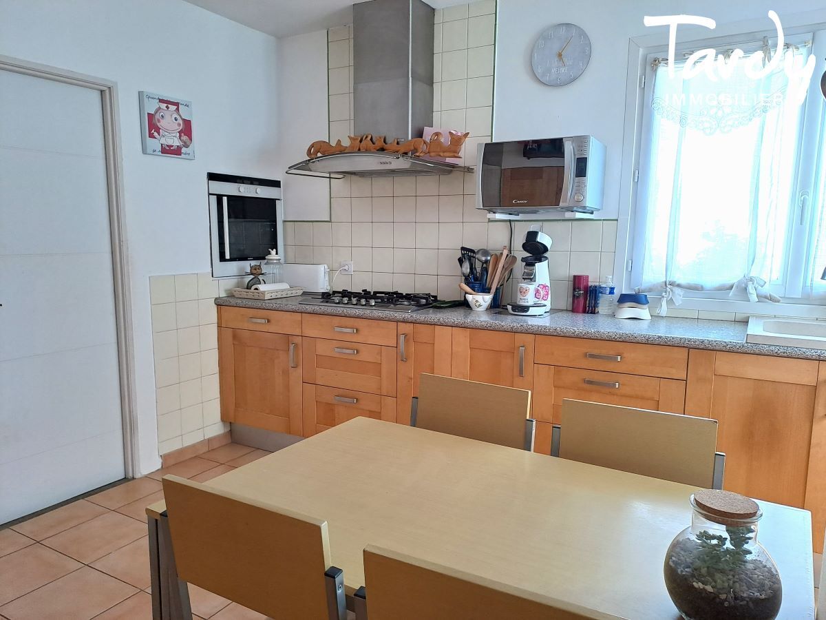 Maison avec appartement indpendant - Centre ville - 04 100 MANOSQUE - Manosque