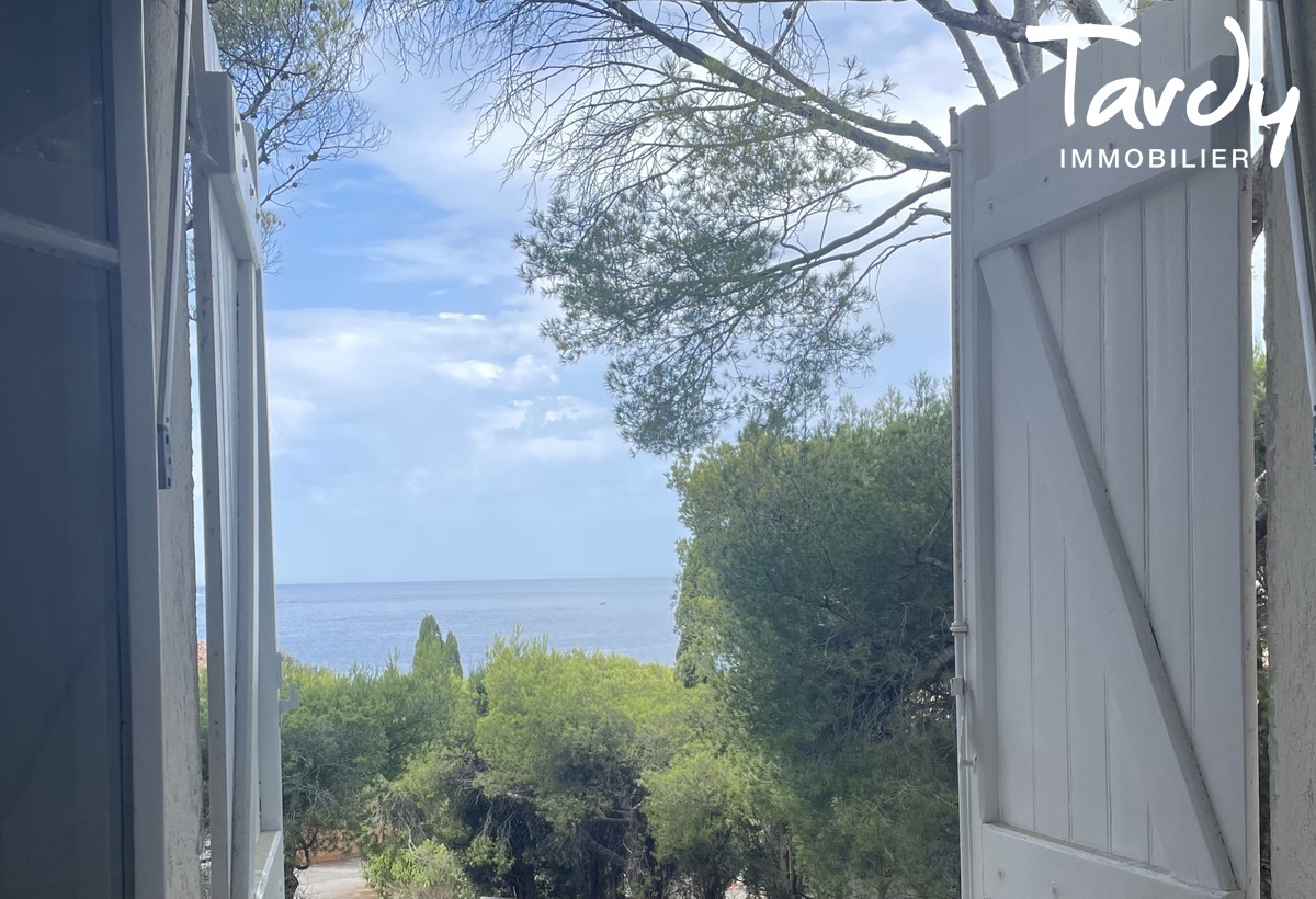 Bastide vue mer, port et plage de Portissol  pieds - 83110 SANARY-SUR-MER  - Sanary-sur-Mer