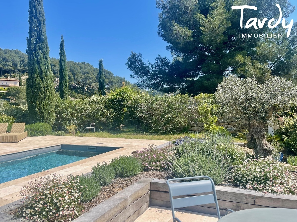 Villa de charme de plain-pied dans la campagne - 83740 LA CADIERE D'AZUR - La Cadire-d'Azur