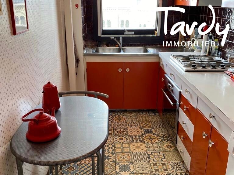 Appartement T2, Vue dgage, Mnilmontant - 75020 PARIS - Paris 20me