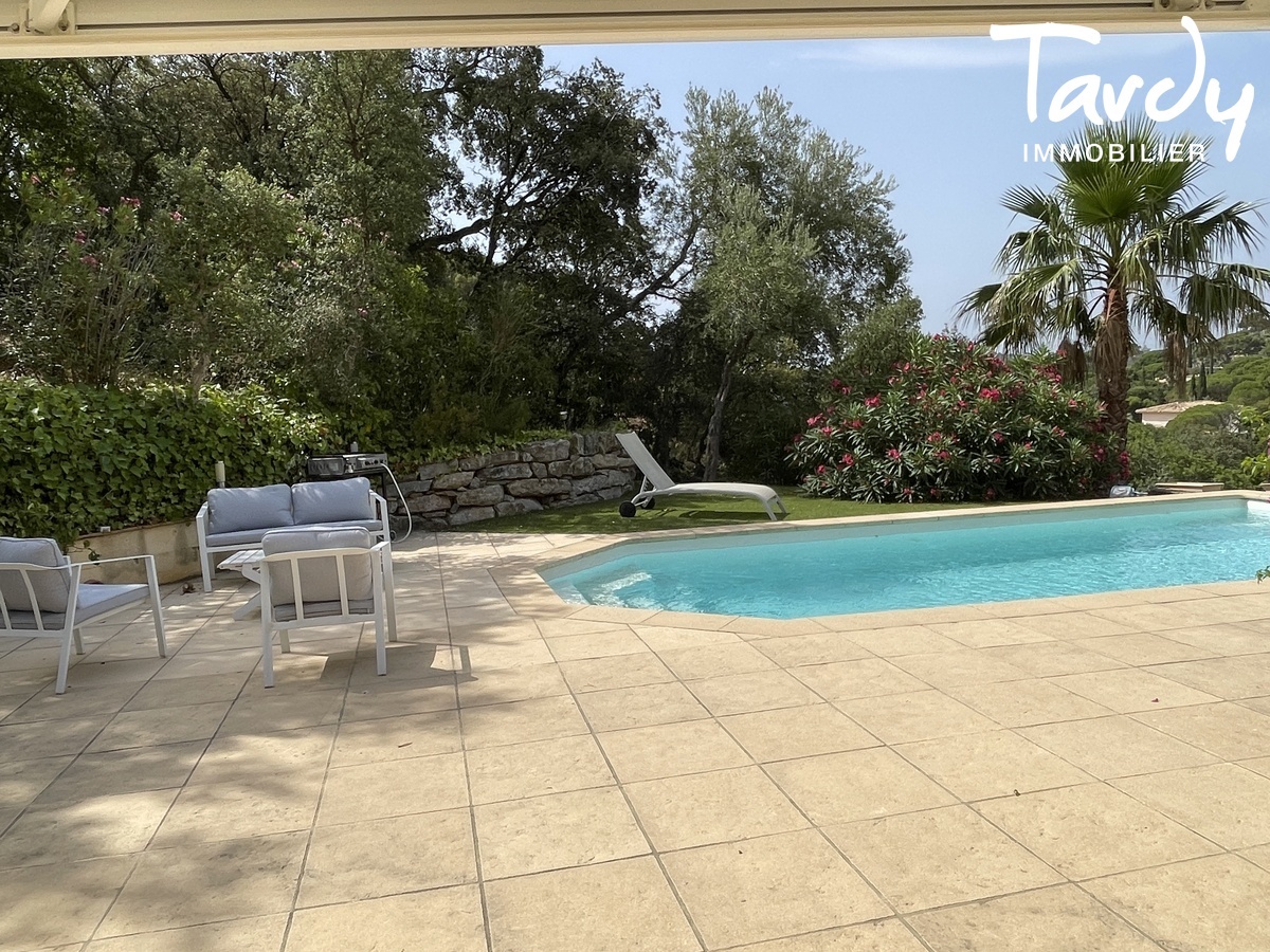 Villa plain pied - Domaine rsidentiel - 83540 SAINTE MAXIME - Sainte-Maxime