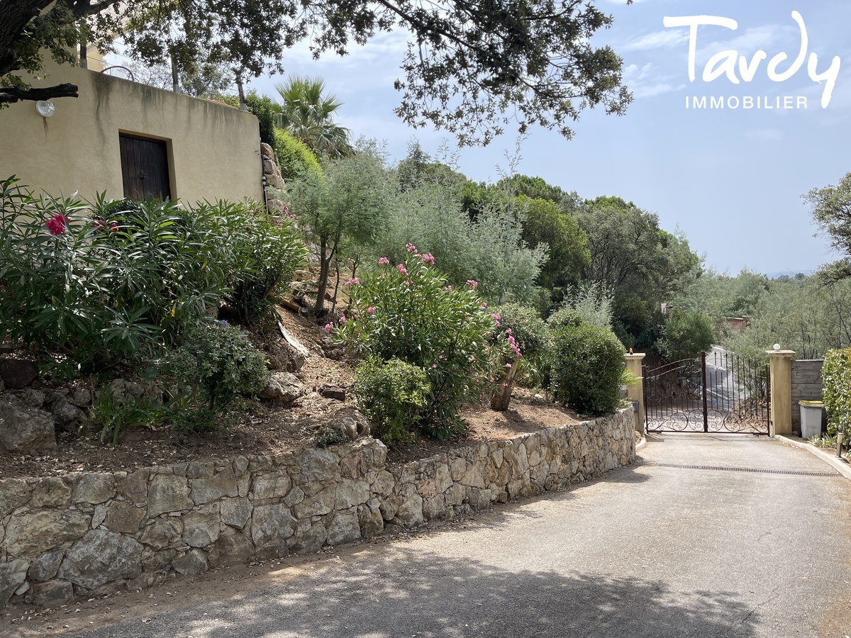 Villa plain pied - Domaine rsidentiel - 83540 SAINTE MAXIME - Sainte-Maxime