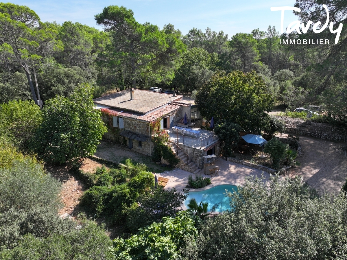 Maison en Pierre 1800 - Calme et proche du lac - 83570 CARCES  - Carcs
