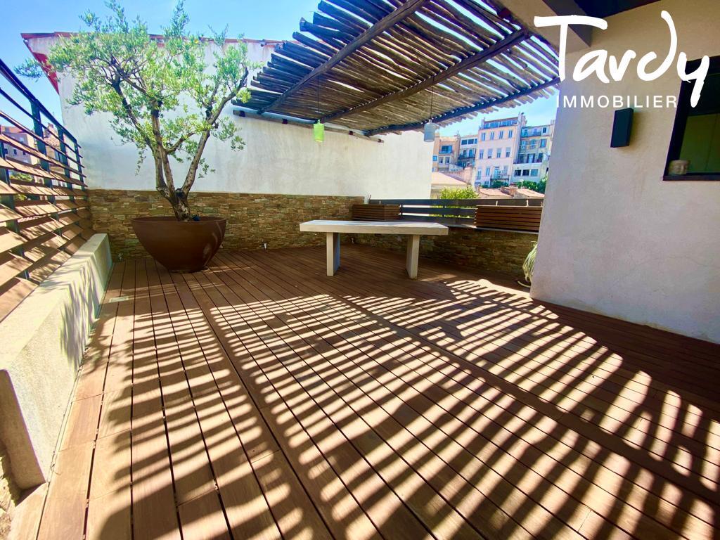 Superbe maison de ville au coeur du 7e arrondissement - 13007 MARSEILLE - Marseille 7me