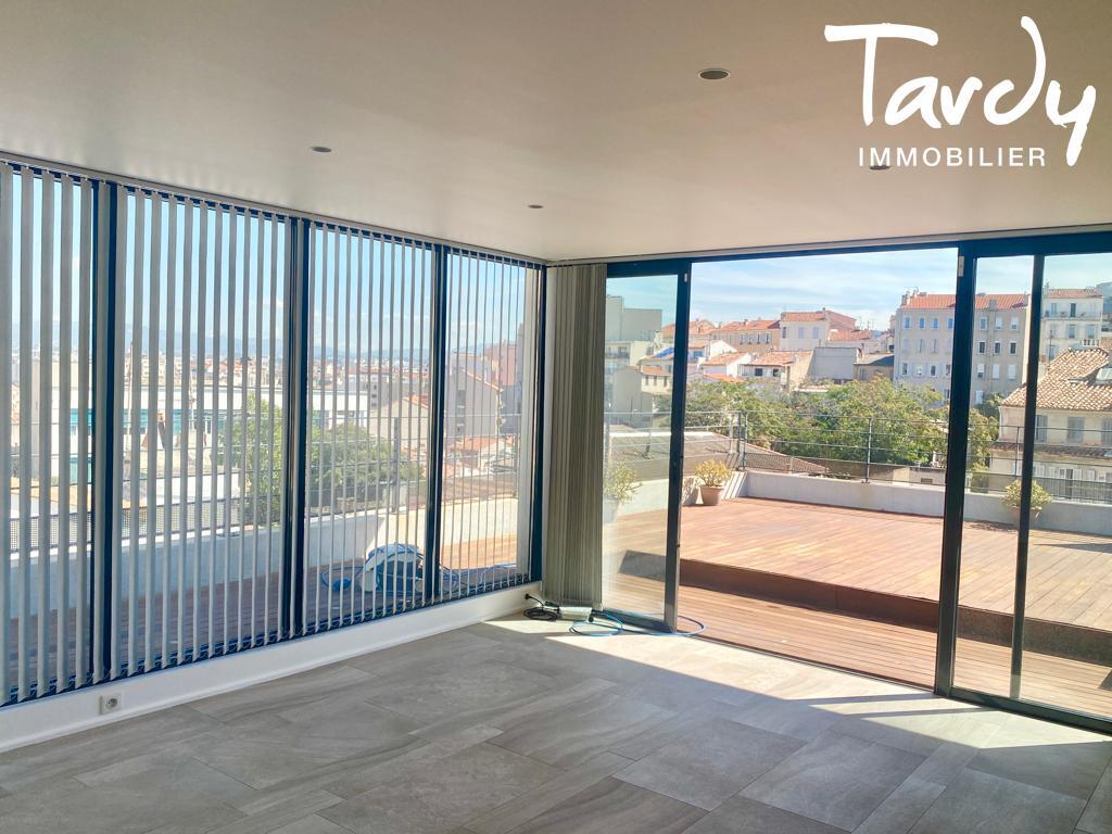 Superbe maison de ville au coeur du 7e arrondissement - 13007 MARSEILLE - Marseille 7me