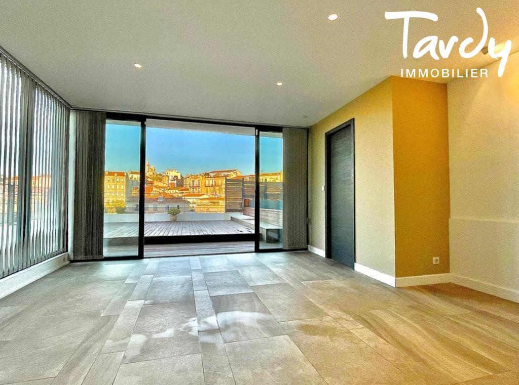 Superbe maison de ville au coeur du 7e arrondissement - 13007 MARSEILLE - Marseille 7me