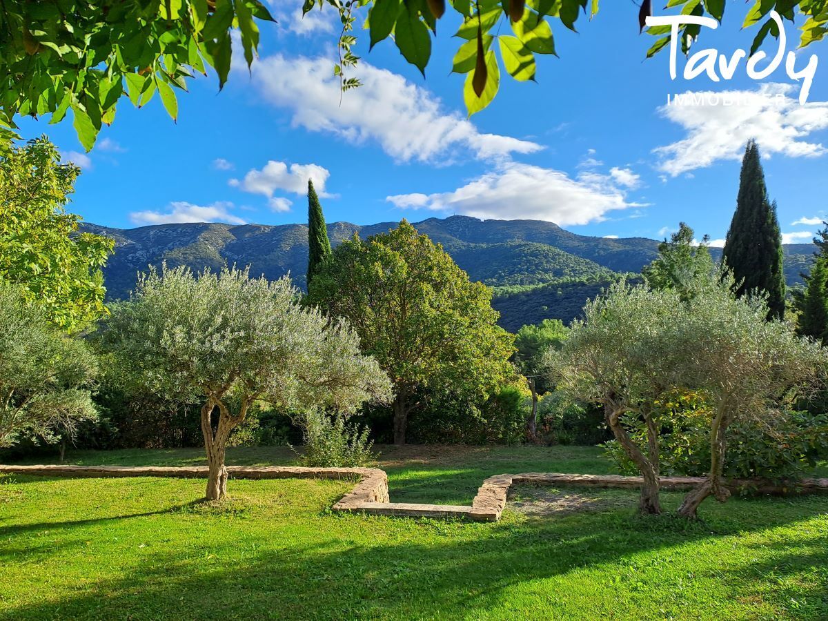 Belle bastide avec dpendances vue Ste Victoire - proche 13100 AIX EN PROVENCE - Aix-en-Provence