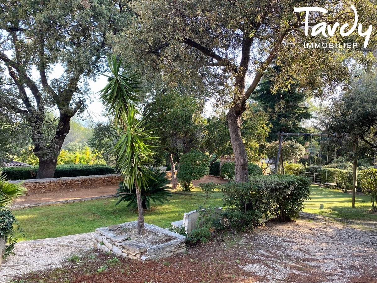 Ancien mas rnov, proprit familiale 7 chambres - 13600 LA CIOTAT - La Ciotat - MAS RENOVE