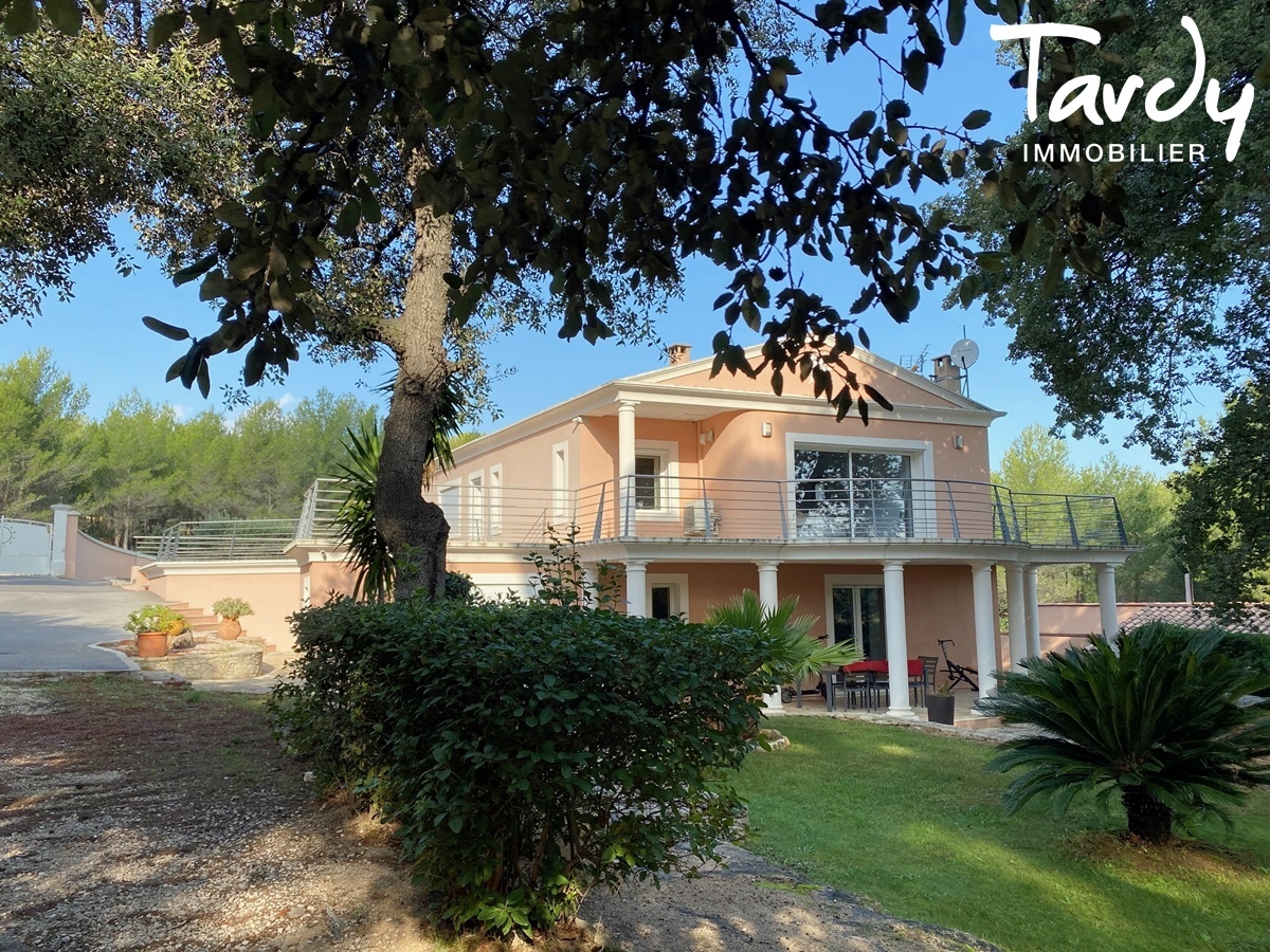 Ancien mas rnov, proprit familiale 7 chambres - 13600 LA CIOTAT - La Ciotat - LA CIOTAT