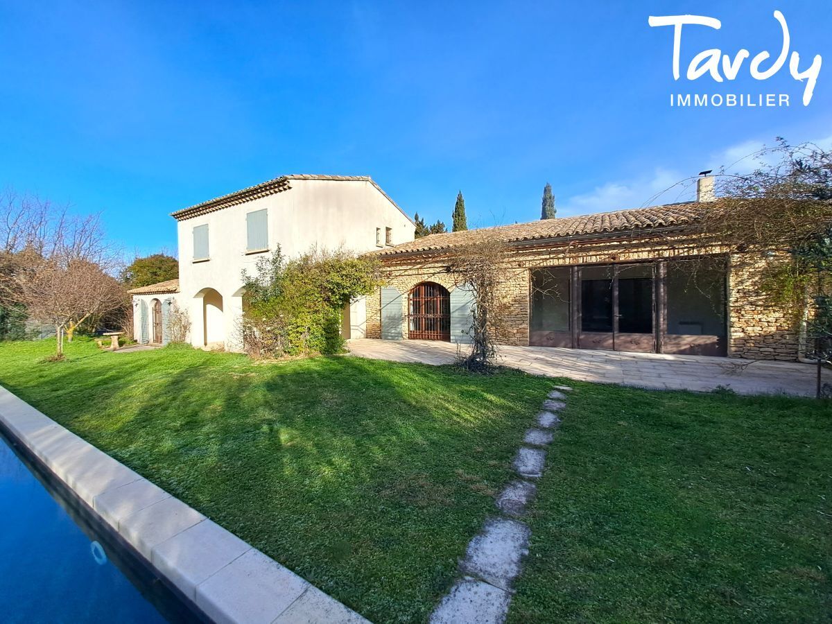 Bastide rcente - proche centre ville - 13 100 AIX EN PROVENCE - Aix-en-Provence