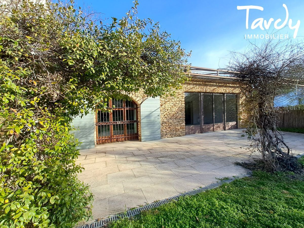 Bastide rcente - proche centre ville - 13 100 AIX EN PROVENCE - Aix-en-Provence